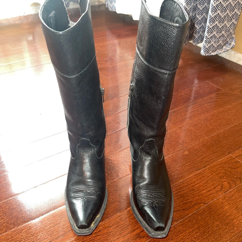 Ariat black leather cowgirl boots size 7
